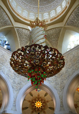 Grand Mosque in Abu Dhabi 6 .jpg