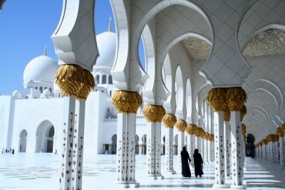 Grand Mosque in Abu Dhabi 14 .jpg