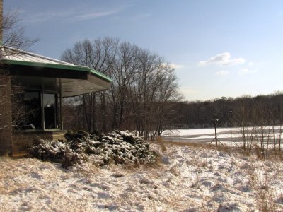 viewing pod at visitor center