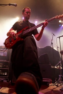 Bass: Glen Mollen