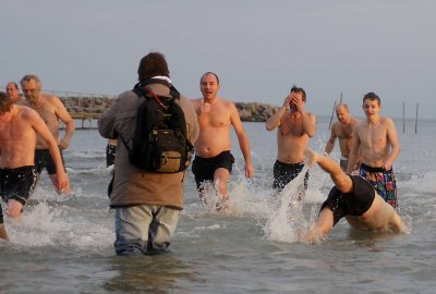 Nytårsbadning 2009 068.jpg