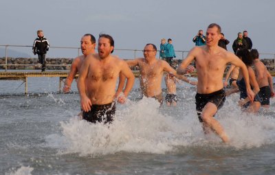 Nytårsbadning 2009 065.jpg