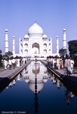 13 November - Taj Mahal surprise