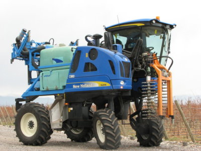 Pruning machine