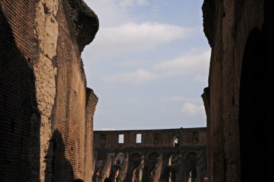 Colosseo inside