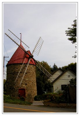 (E)         Moulin Grenier à Repentigny