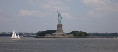 Skyline - Statue Of Liberty