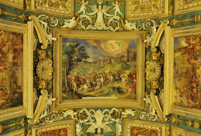 59_A painting on the ceiling.jpg