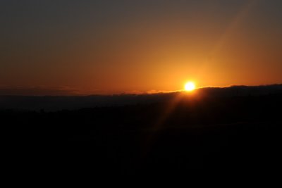 sunset into clouds 102908.jpg