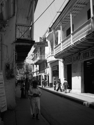 Old Town Cartagena street scene