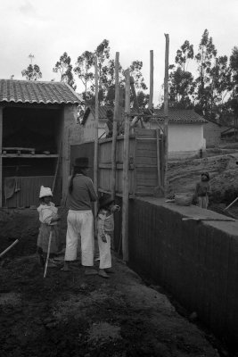 Otavalo method used to build houses out of dirt