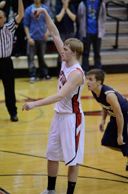 rwoodbball-550.jpg