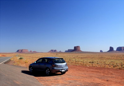 Near the turnoff to Monument Valley Tribal Park