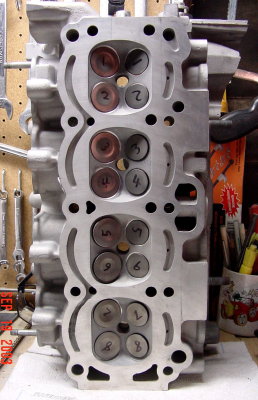 Cylinderhead - intake on the left side