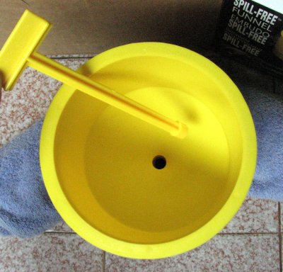 Lisle Funnel and Fluid Stopper