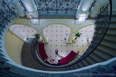 <font color=#2E9AFE> 54707  - Stairway, Mercure Hotel,  Old Town