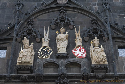   55033 - Figures on the tower of the Charles Bridge