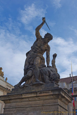  54749 - Sculpture at the entrance to Prague Castle