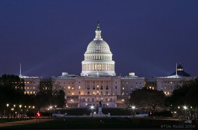 28277  - US Capitol at night