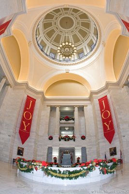 98049 - Capitol Rotunda