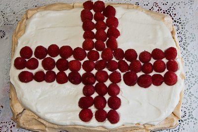 St George's Day Pavlova