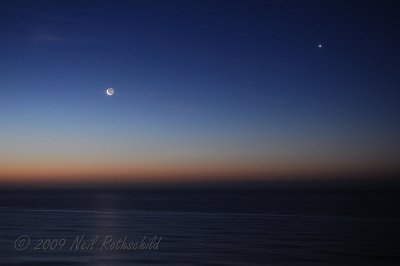 May 22, 2009 Moon-Mercury-Venus