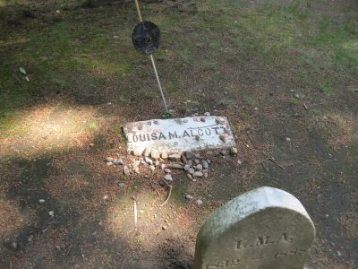 Louisa May Alcott's grave