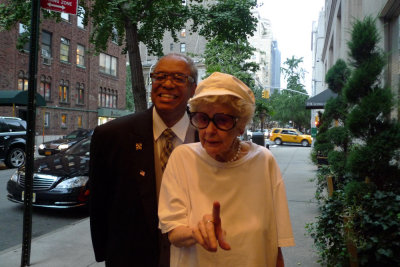 Elaine Stritch with Dwight Owsley, the concierge
