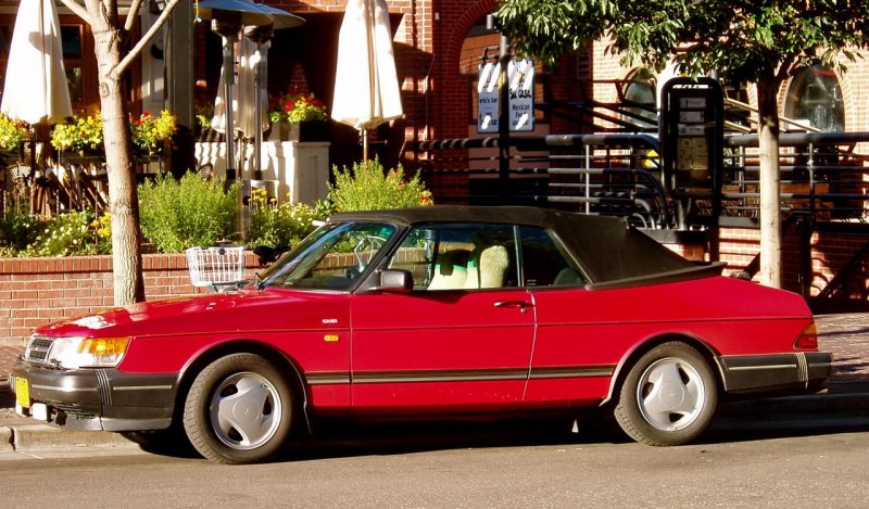 91 Saab vertible in Sunday-morning sunshine in Aspen