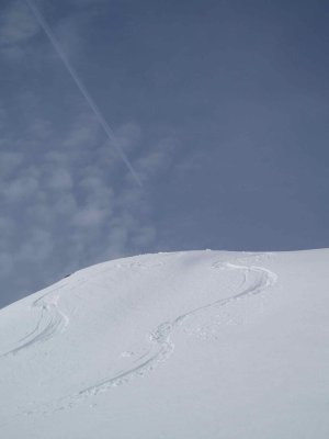 contrail and ski track