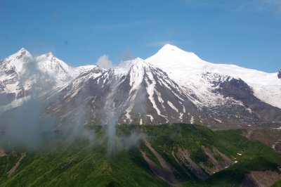 Mt Spurr in the July 11 wind