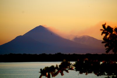 San Cristabol Volcano in the morning.jpg