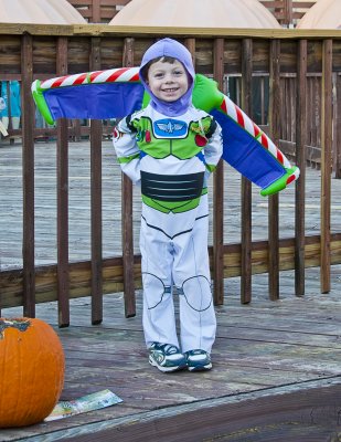 Eli's Costume