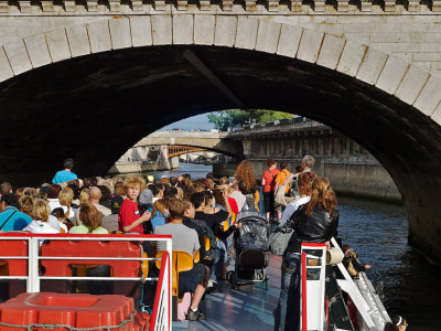 Cruising the Seine