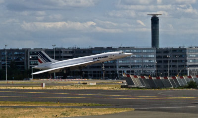 Concorde - Charles de Gaulle International Airport