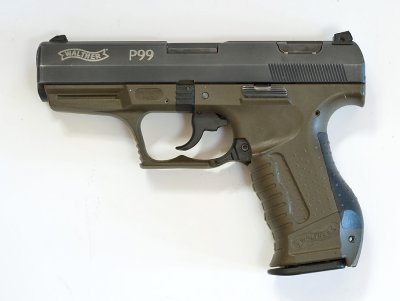 Walther P99  .40 S&W