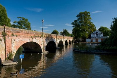 Stratford Boat club and bridge