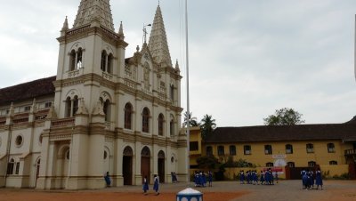 Le Kerala a une large population chrétienne, dûe aux syriens, portugais et hollandais