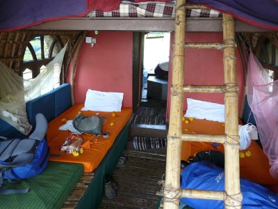 Notre bateau dans les backwaters