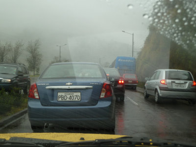 QuitoTraffic; heading to East Andes