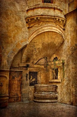 Passageway traboule in Lyon 