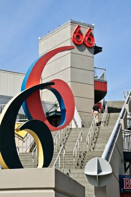 Pier 66