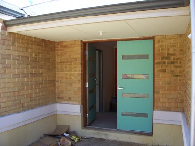 Front entry in virgin green.