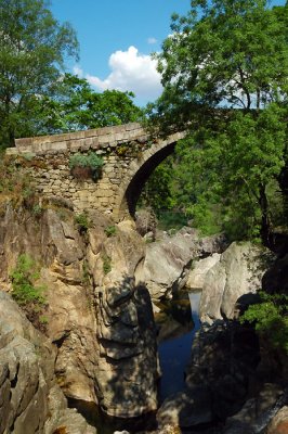 Ponte medieval da Mizarela - Serra do Geres - Portugal