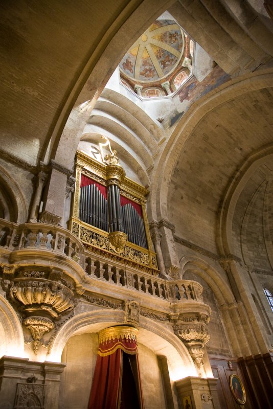 Notre Dames des Doms