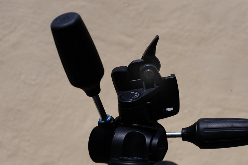 Tripod detail.jpg
