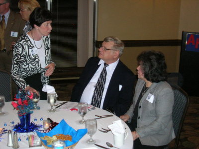 Shirley Lutty Dillon talking with Harry and Susan Nickl