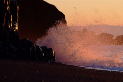 Powerful surf at dawn