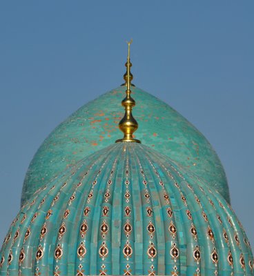 Barak Khan domes
