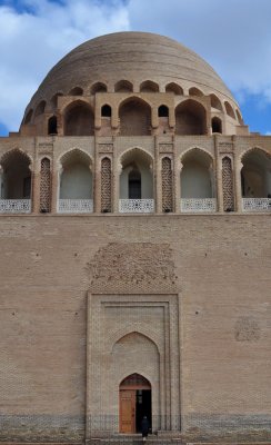 Entrance to Sultan Sanjar mausoleum